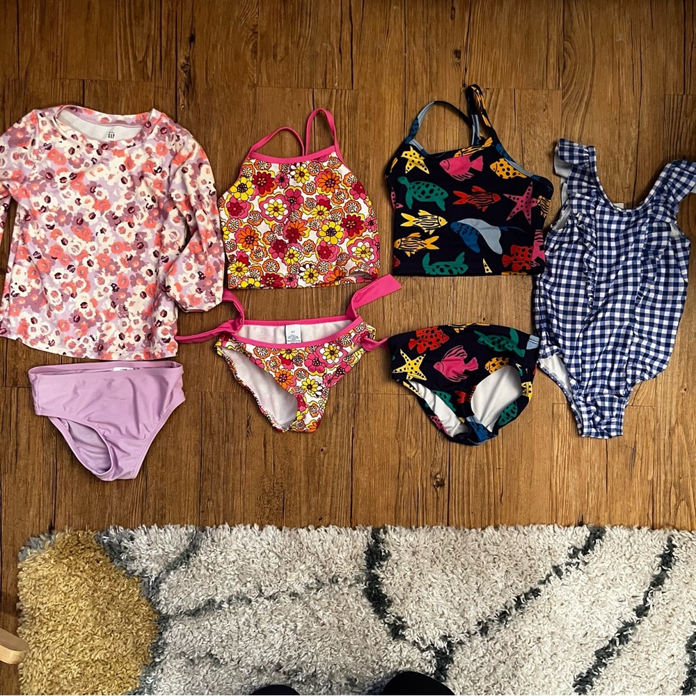 Toddler 4T swimsuit lot (Hanna Andersson & GAP)